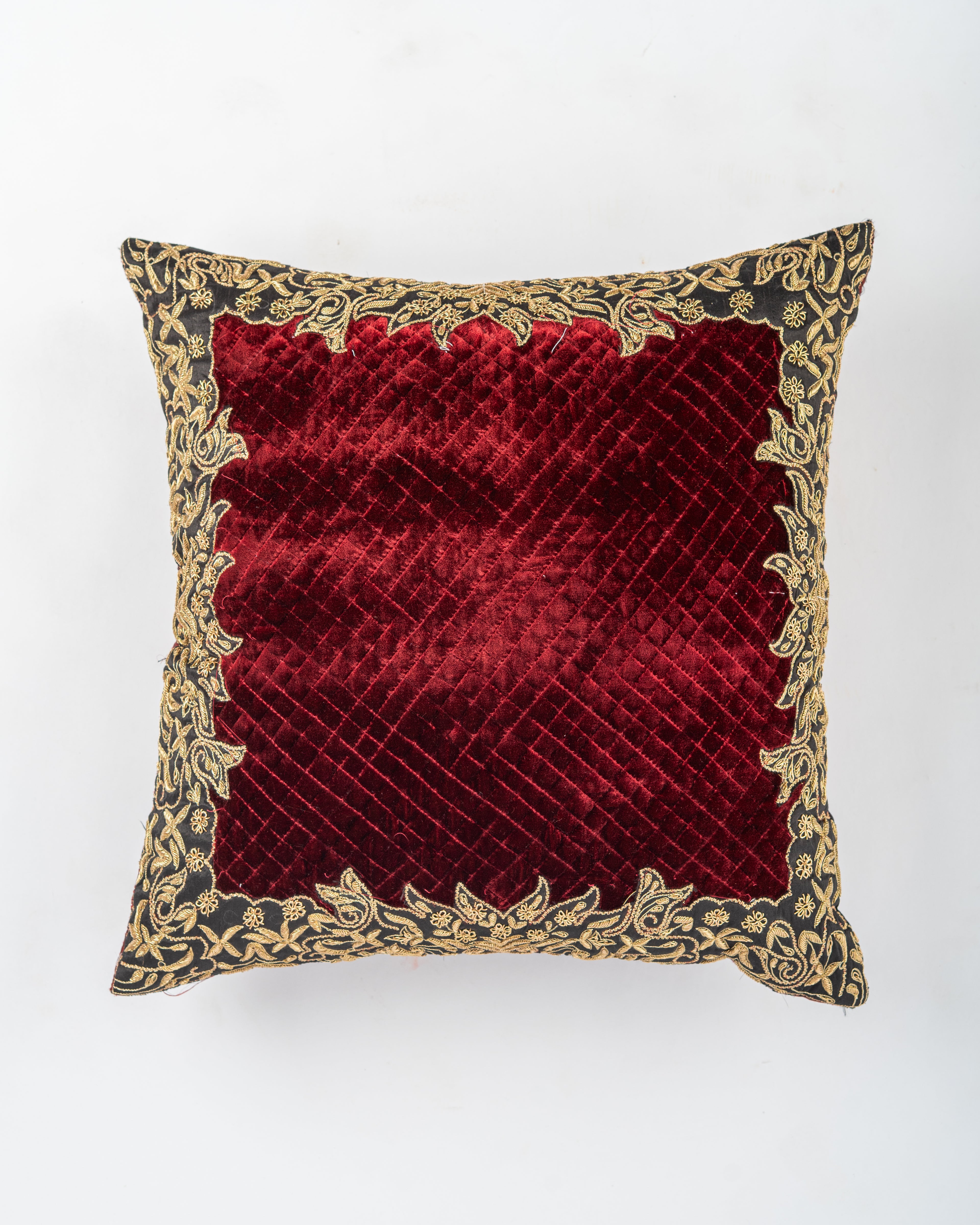 Zardozi Corner Burgundy Cushion Cover