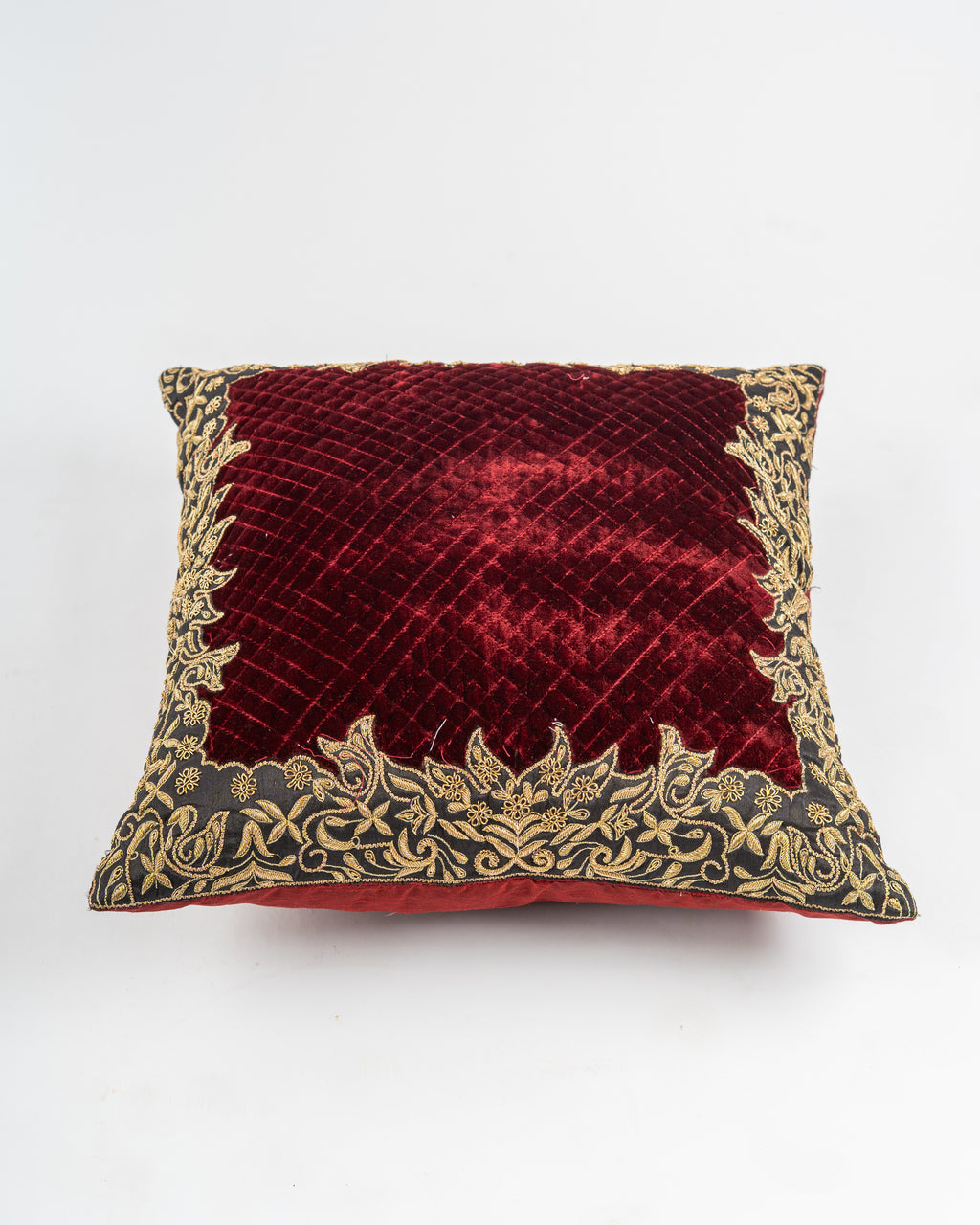 Zardozi Corner Burgundy Cushion Cover