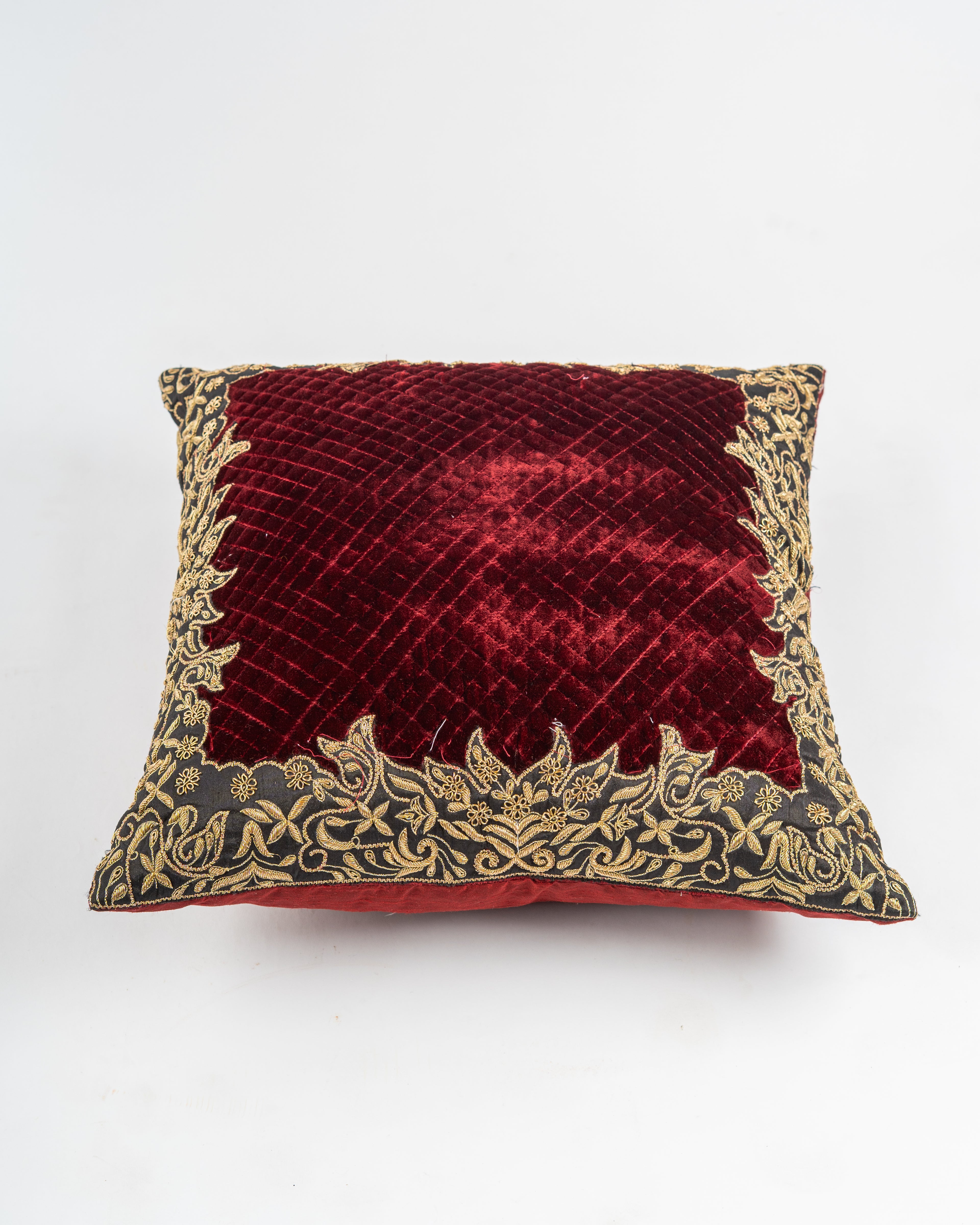 Zardozi Corner Burgundy Cushion Cover