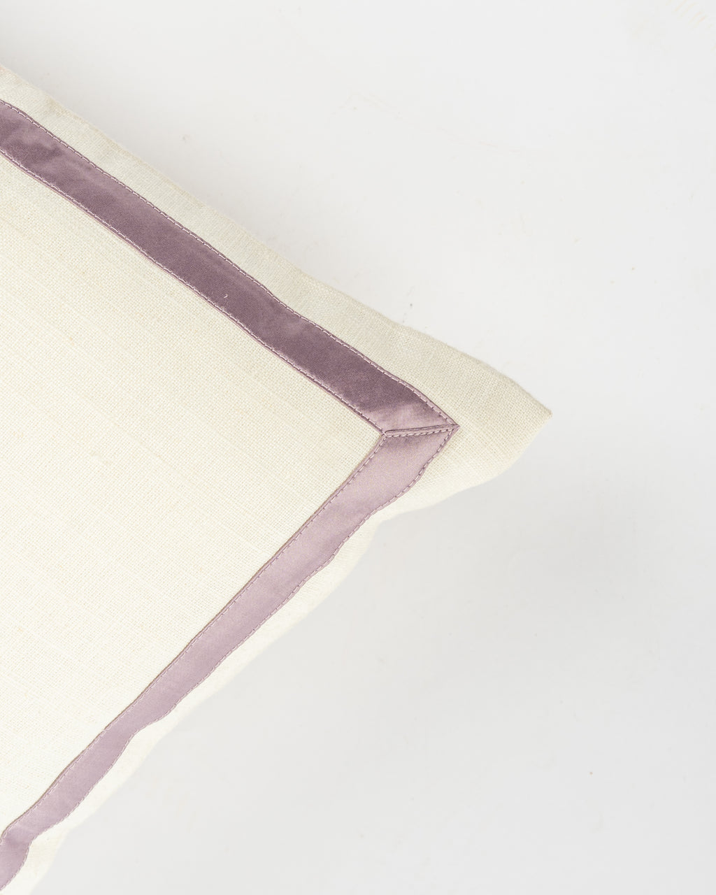 Libelle Ivory Cushion Cover