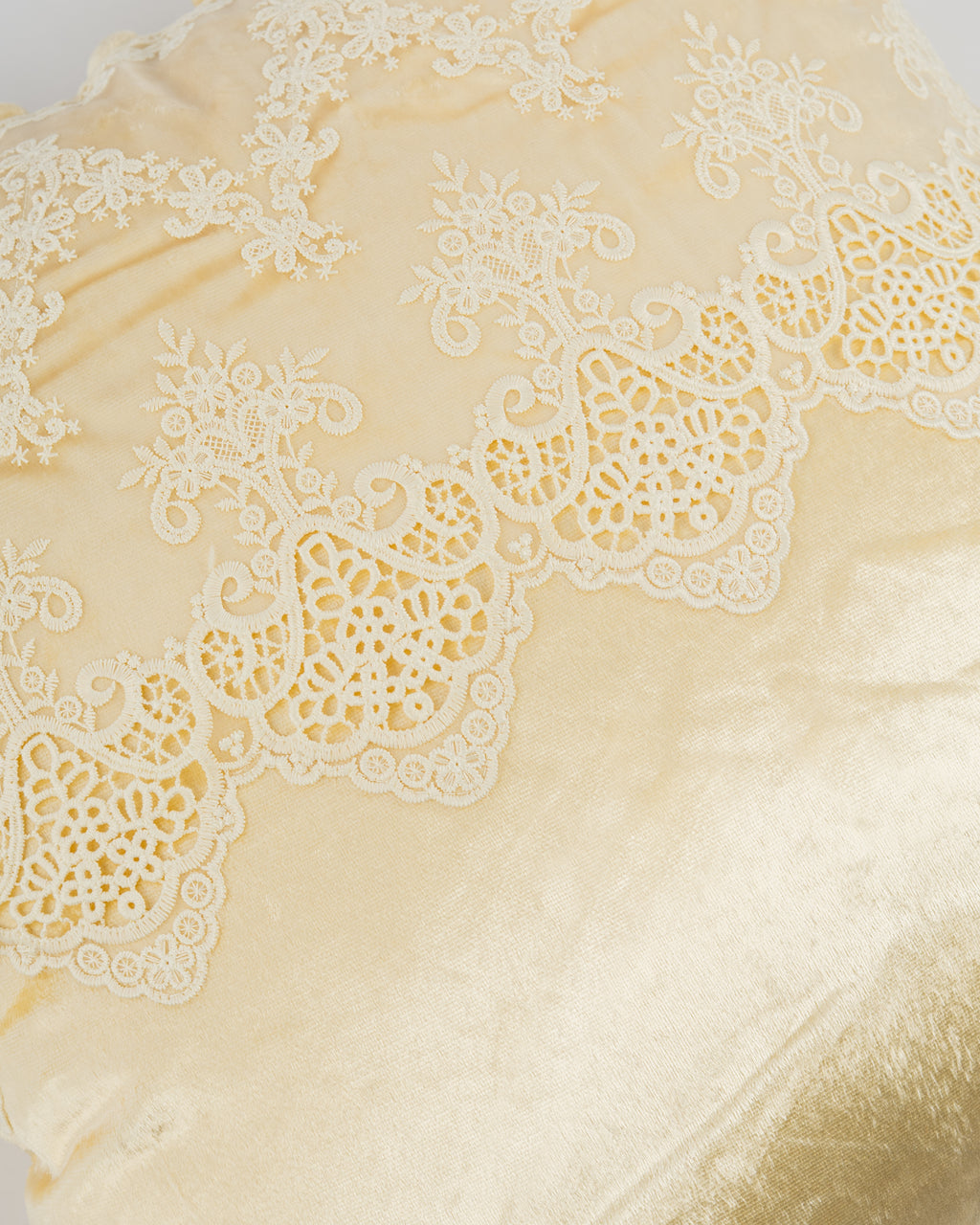 Cream Lace Velvet Cushion Cover
